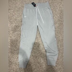 Under Armour sweatpants/joggers